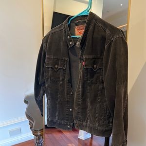 Gray denim oversized Levi’s jacket